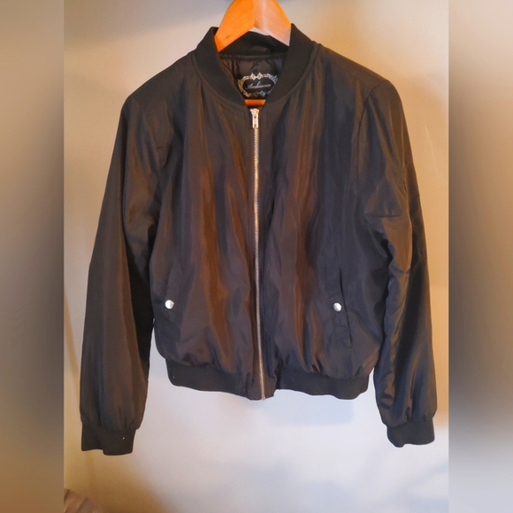 AMBIANCE Black Bomber Jacket - Large - Picture 1 of 5